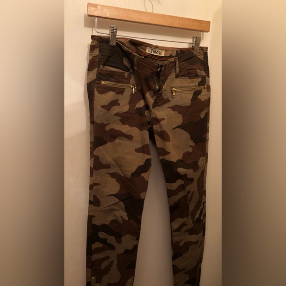 TNA skinny jeans with zippers. Size 2. Color camo. - Picture 1 of 6
